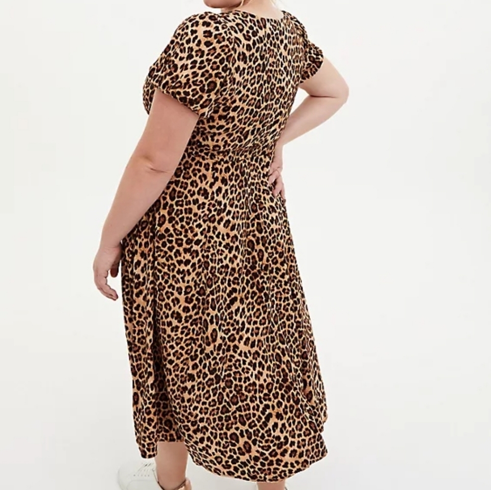 NWT Torrid Leopard Stretch Challis Skater Midi Dress Size 1x 14/16 - Picture 2 of 16